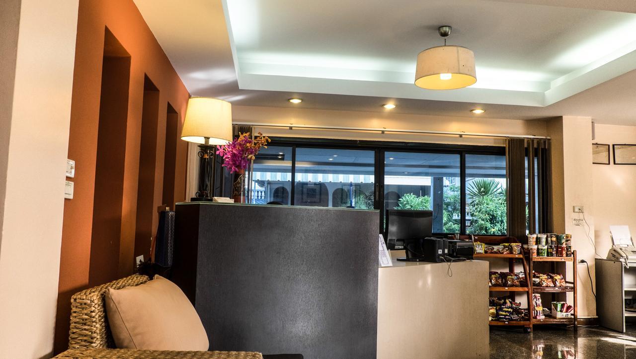 Palm Ville Pass Up Mansion Chonburi Eksteriør bilde