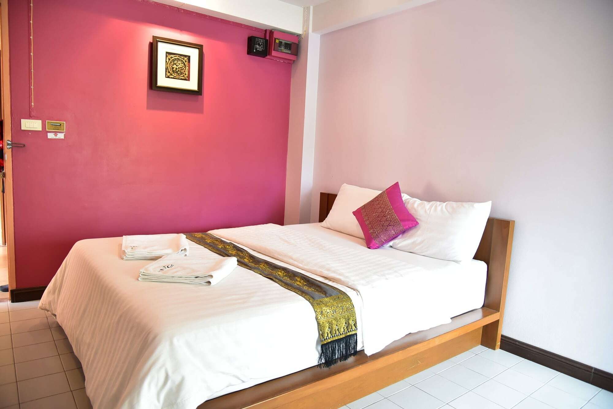 Palm Ville Pass Up Mansion Chonburi Eksteriør bilde