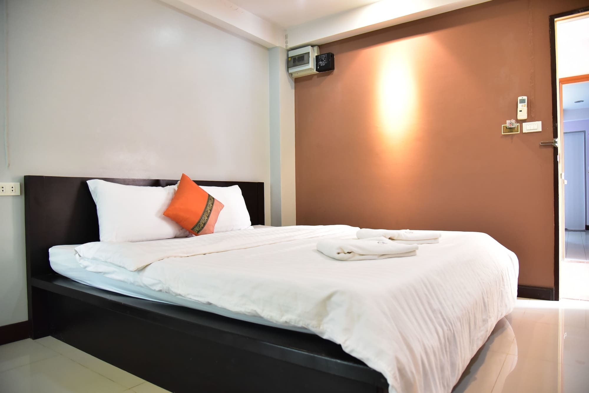Palm Ville Pass Up Mansion Chonburi Eksteriør bilde